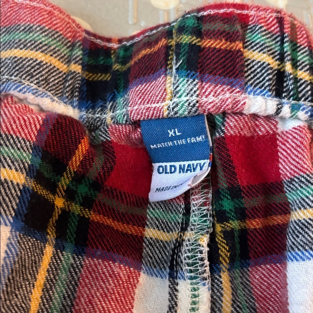 Holiday Plaid Pajama pants - Picture 5 of 5